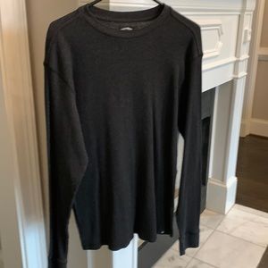 Men’s long sleeve shirt